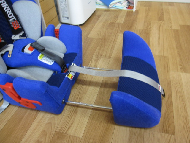 所沢市立かしの木学園ブログ : 車載用座位保持装置 キャロット３ 導入